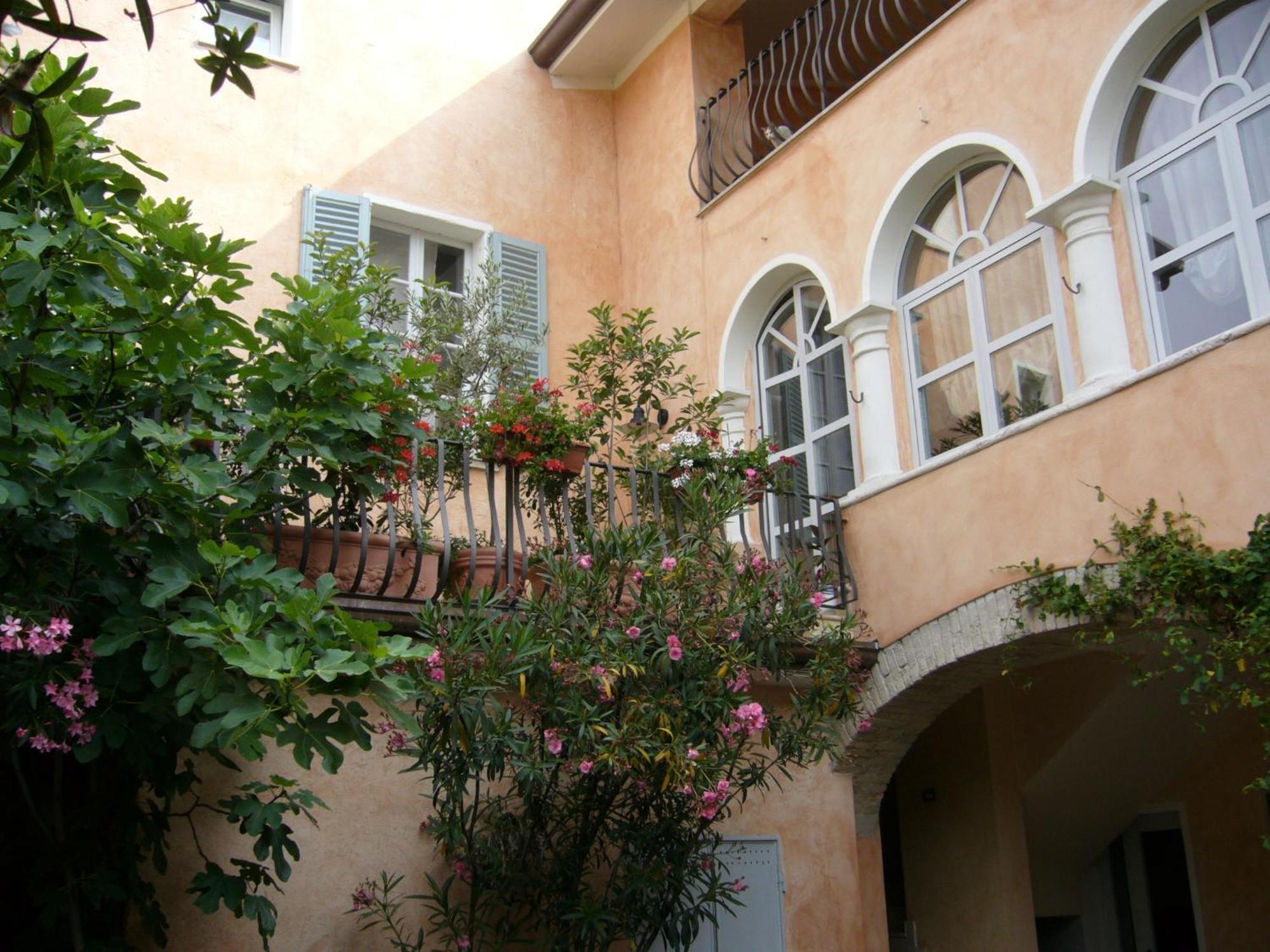 Bed & Breakfast Belfiore Lonato del Garda Exterior foto